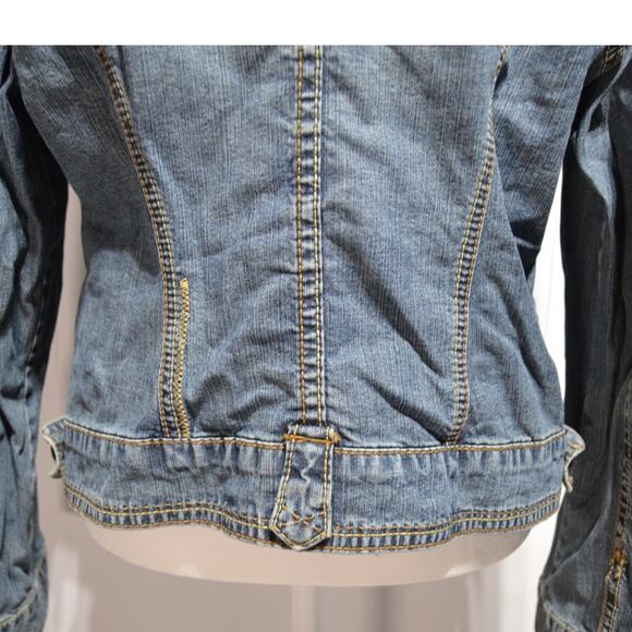 Cabi Woman's Denim Jacket Size Medium - Picture 5 of 11